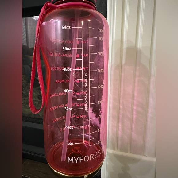 Daily goal water bottle - Picture 2 of 3